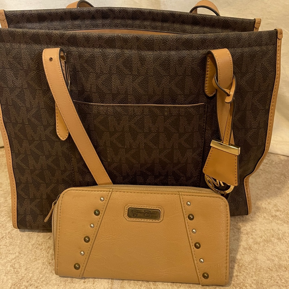 Michael Kors brown handbag